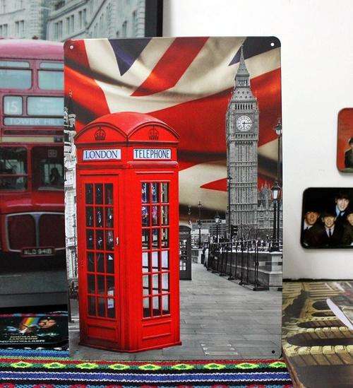 London telephone booth and Big Ben metal wall hanging 20 x 30cm